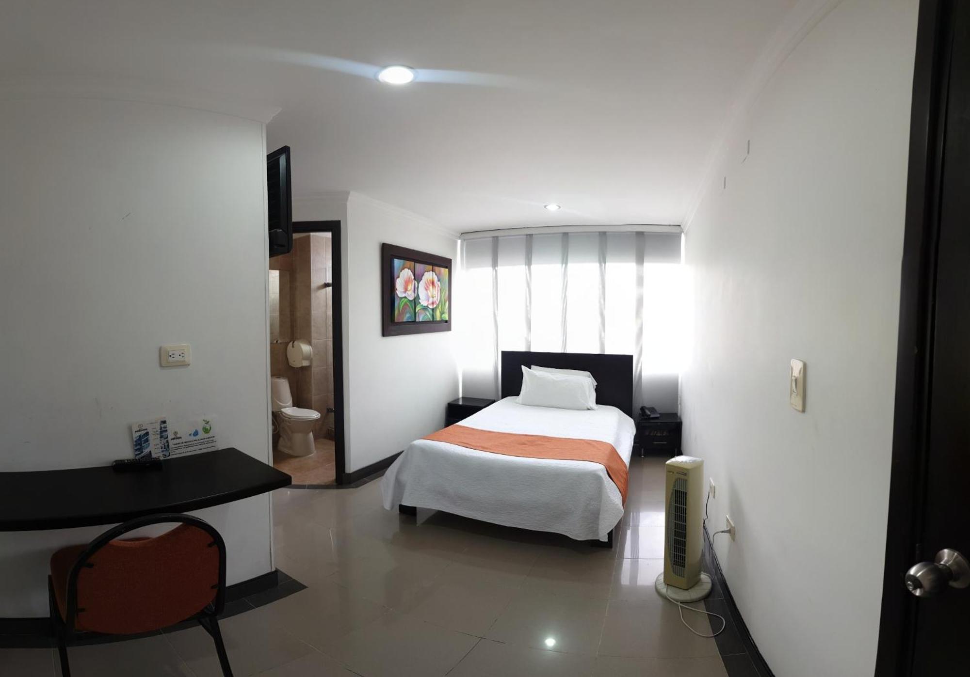 Andinos Plaza Hotel Pitalito