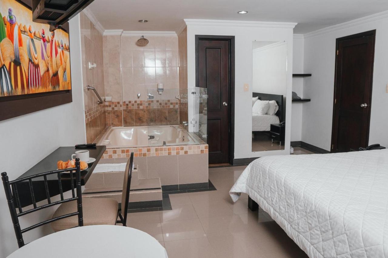 Andinos Plaza Hotel 3*